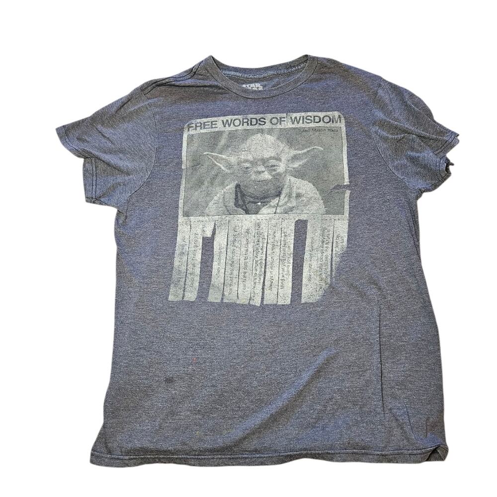 Small Mens Star Wars Yoda Blue-Gray Tee, Offers "Words Of Wisdom"